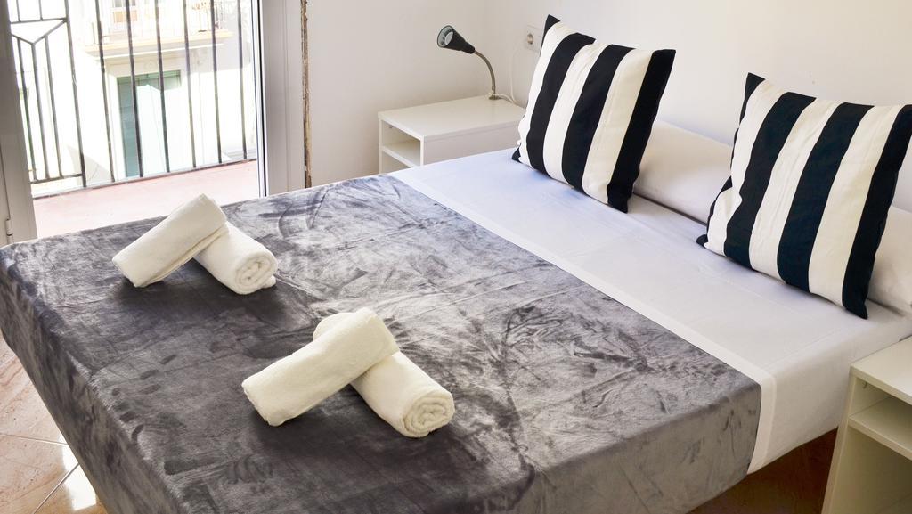 Mybedbcn Albergue Barcelona Habitación foto